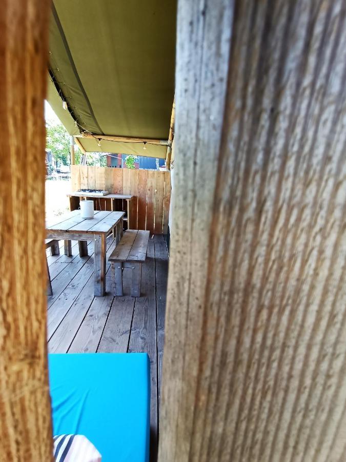 Le Lodge Du Hibou Quarre-les-Tombes Exterior photo